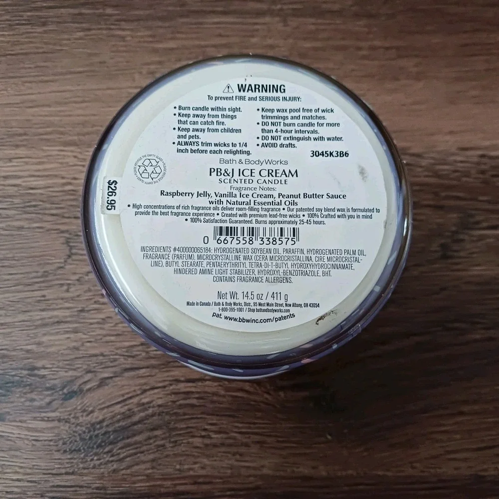 NEW BATH & BODY WORKS PB & J ICE CREAM CANDLE-14.5 OZ